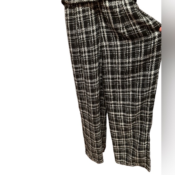 NWT J. McLaughlin Holland Jumpsuit in Tweed - Picture 9 of 9